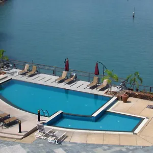 Ramada By Wyndham Langkawi Marina Hotel Kuah